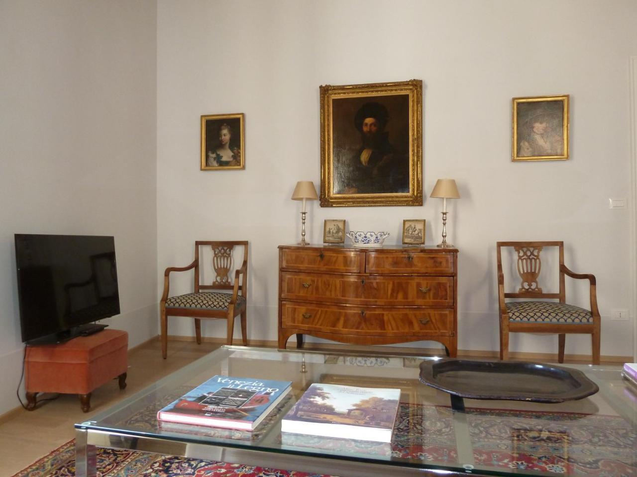 Appartamento Di Charme Veneza Exterior foto